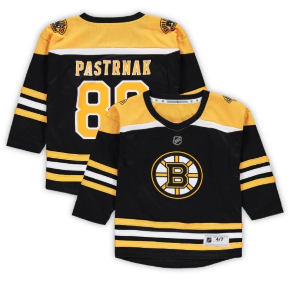 David Pastrnak Boston Bruins NHL Kids Preschool Home Replica Player Jersey. 4-7.